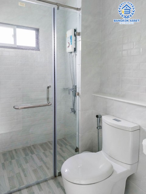 *****บ้านเดี่ยวมือสองย่านแจ้งวัฒนะ ม.เพอร์เฟคเพลส แจ้งวัฒนะ2 หลังมุม เนื้อที่กว้าง 68 ตร.ว. ฟังก์ชัน 4 ห้องนอน 3 ห้องน้ำ ที่จอดรถ 2 คัน สภาพใหม่เอี่ยม ตกแต่งครบพร้อมเข้าอยู่ได้ทันที ตั้งบนสุดยอดทำเล การเดินทางสะดวกสบาย เชื่อมต่อถนนแจ้งวัฒนะ, ถนนชัยพฤกษ์, ถนนติวานนท์ และจุดขึ้นทางด่วน "ศรีสมาน" จองเลยวันนี้!